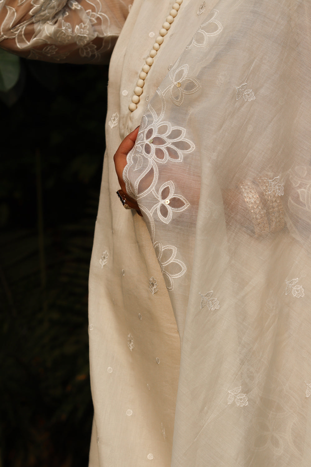 Hana Mul Chanderi Embroidered Kurta Set