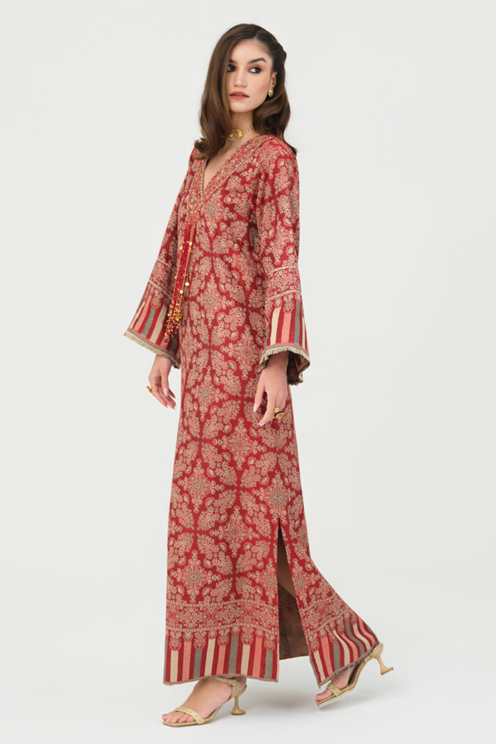 Inaaya Embroidered Shawl Kaftan (Red)