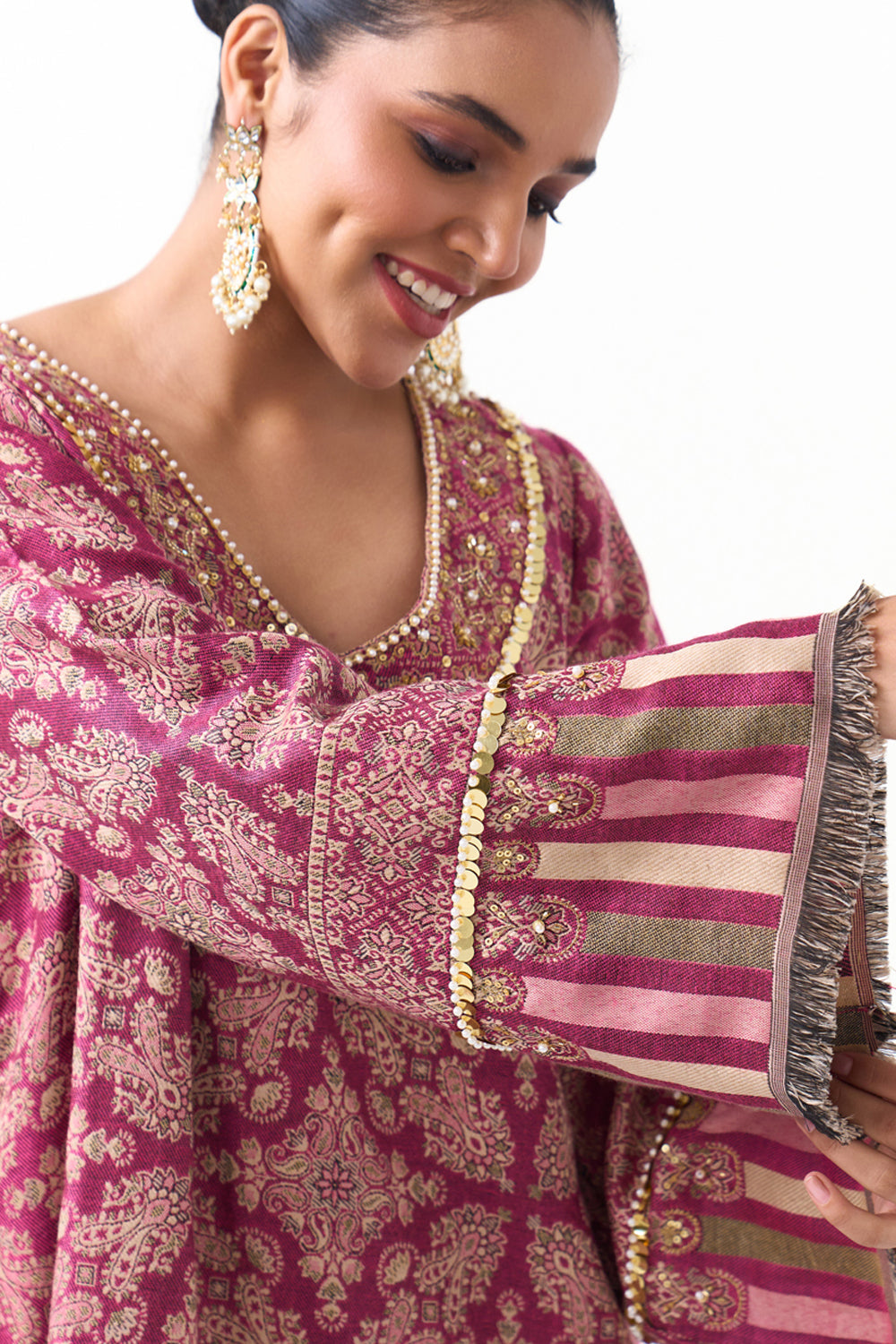 Parisa Embroidered Shawl Kaftan (Fuchsia)