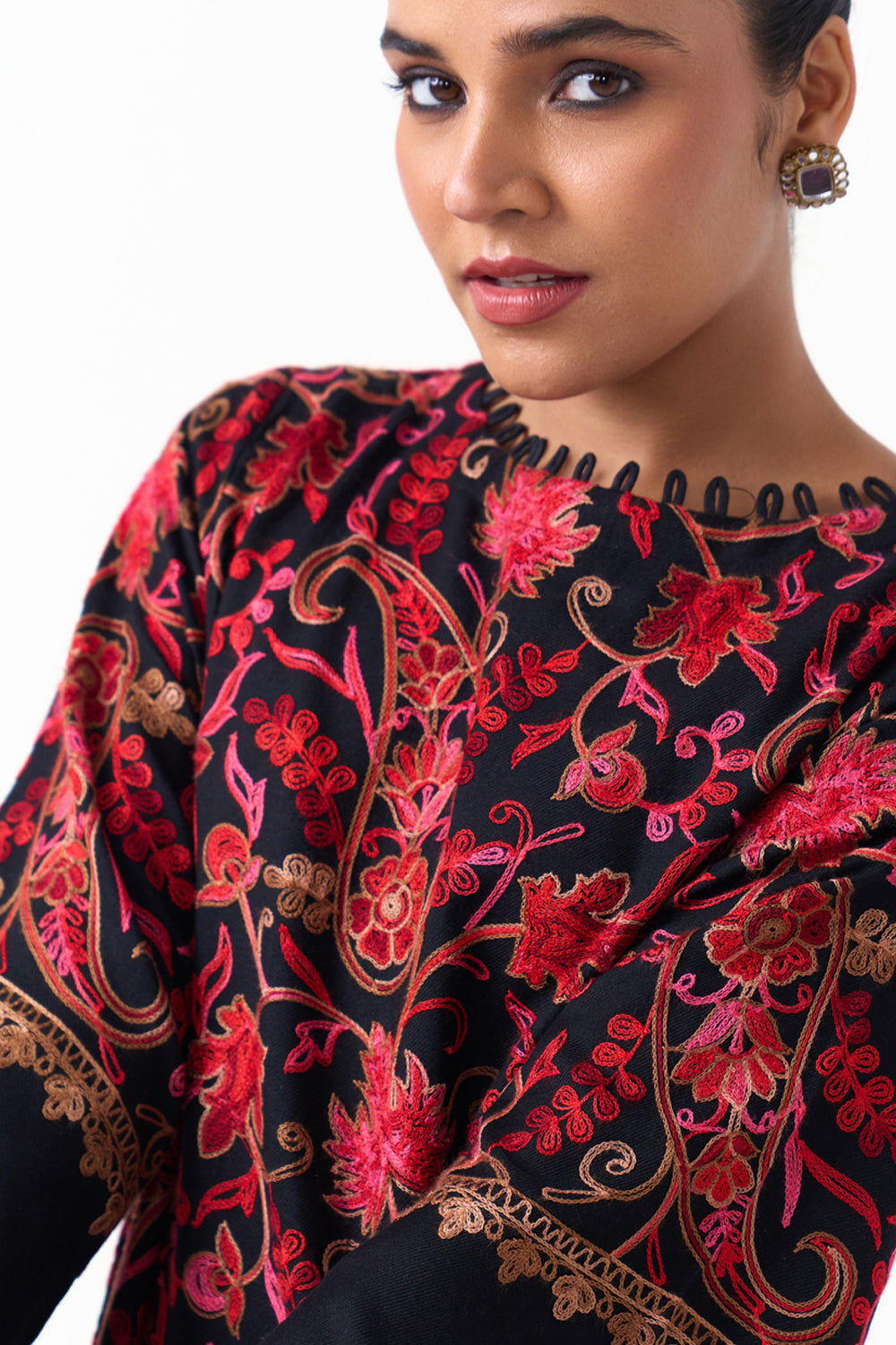 Ziya Embroidered Shawl Kaftan